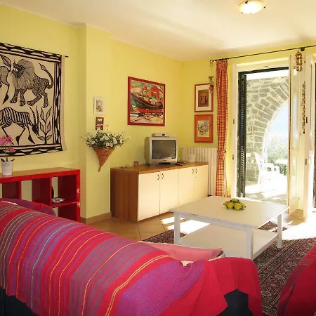 Locazione Turistica Res. Poggio Degli Ulivi Apartment Valsolda